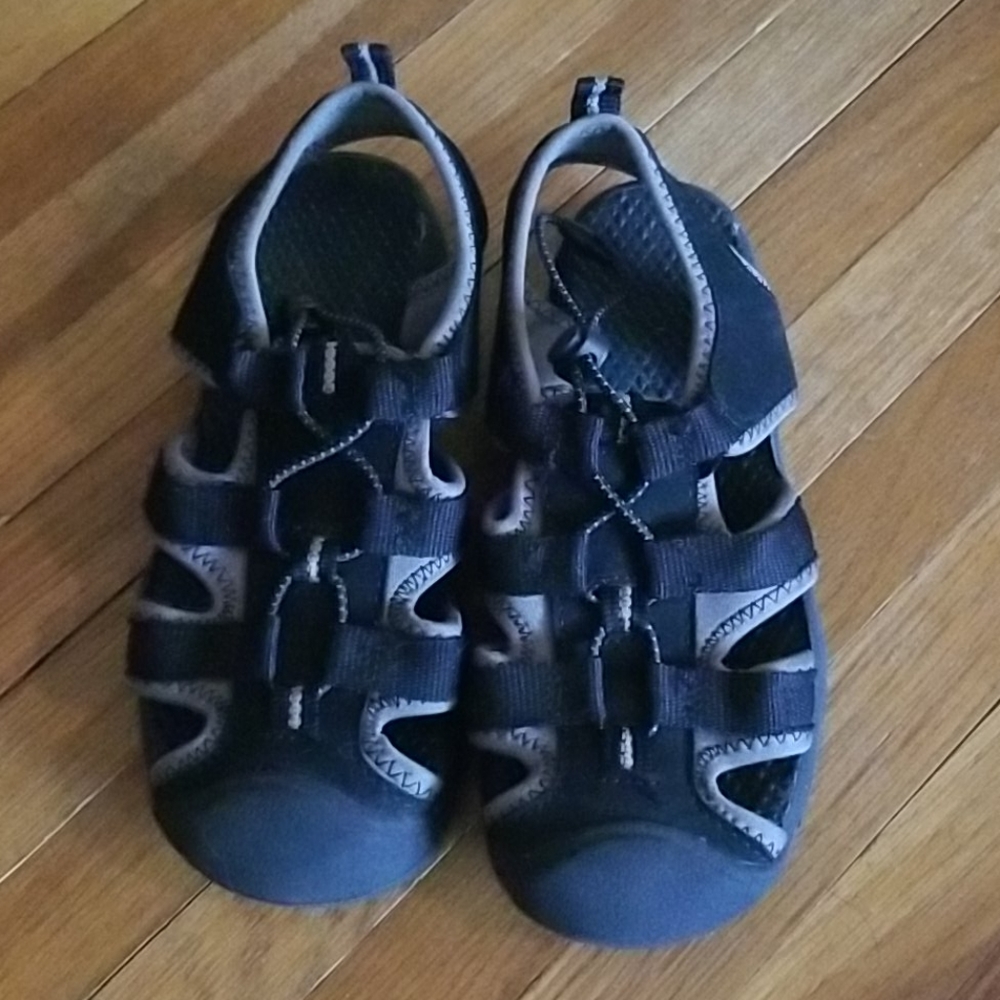 Kids Bumptoe Sandals